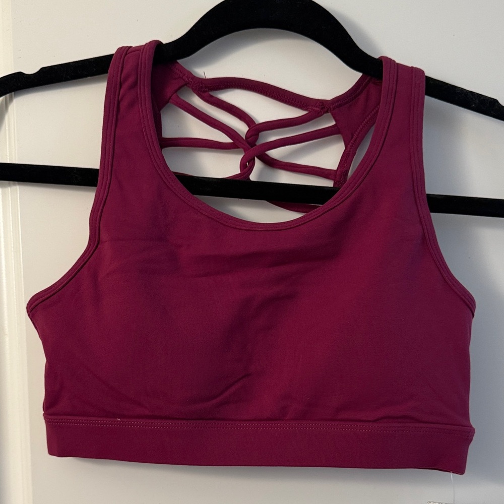 Women's Strappy Back Sports Bra - Pink